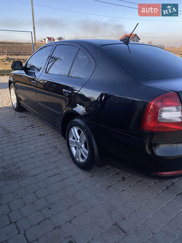 Лифтбек Skoda Octavia 2012 в Львове