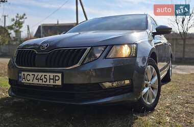 Универсал Skoda Octavia 2017 в Черкассах