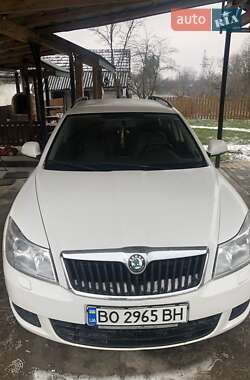 Універсал Skoda Octavia 2011 в Бережанах