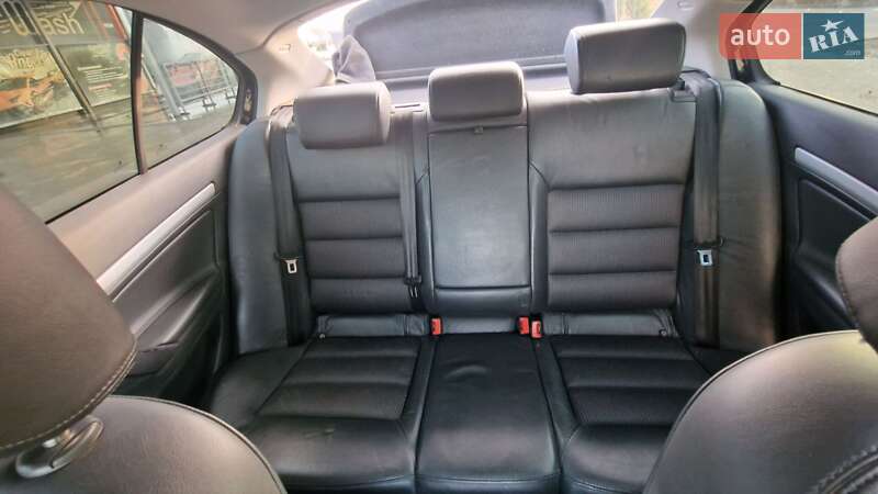 Ліфтбек Skoda Octavia 2005 в Львові