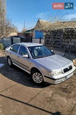 Лифтбек Skoda Octavia 2001 в 