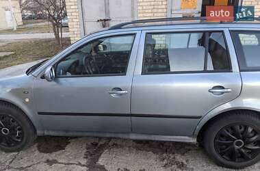 Универсал Skoda Octavia 2001 в Каменке-Бугской