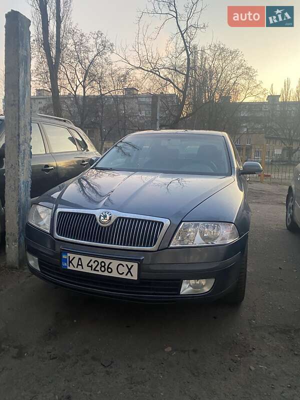 Лифтбек Skoda Octavia 2007 в Киеве