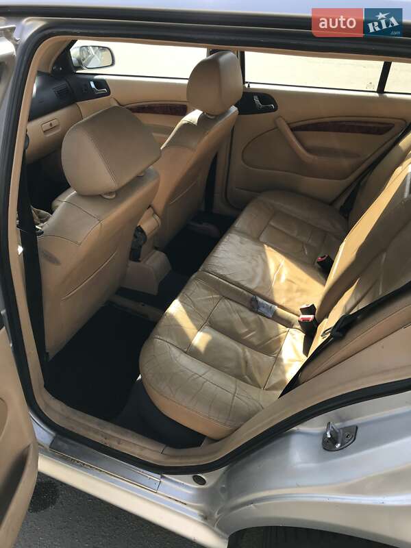 Универсал Skoda Octavia 2001 в Житомире