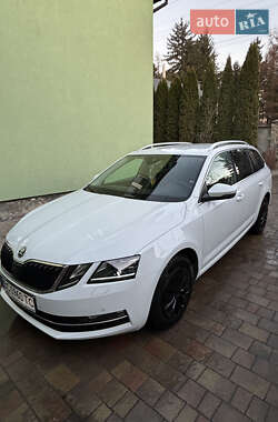 Універсал Skoda Octavia 2019 в Львові
