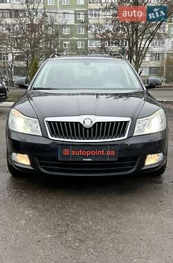 Універсал Skoda Octavia 2009 в Сумах