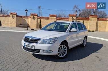 Універсал Skoda Octavia 2012 в Ізмаїлі