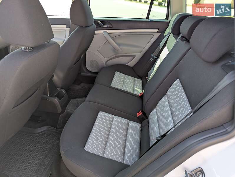 Универсал Skoda Octavia 2012 в Измаиле