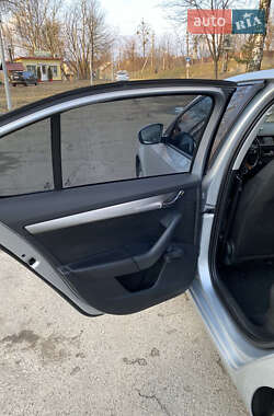 Лифтбек Skoda Octavia 2013 в 