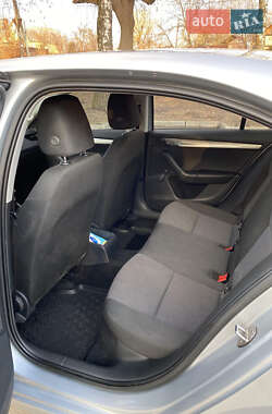 Лифтбек Skoda Octavia 2013 в 