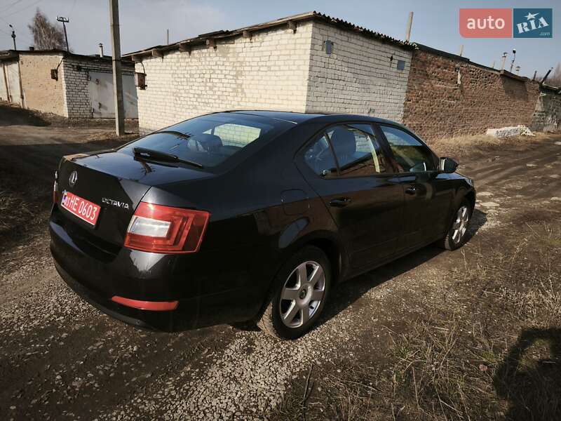 Універсал Skoda Octavia 2014 в Харкові