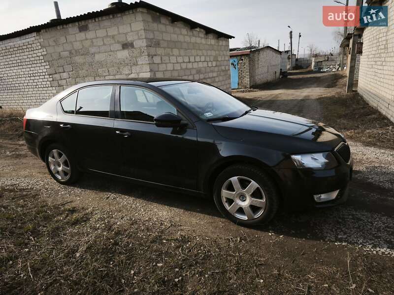 Універсал Skoda Octavia 2014 в Харкові