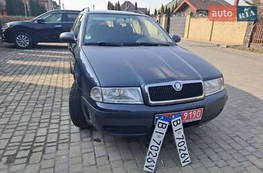 Універсал Skoda Octavia 2009 в Луцьку