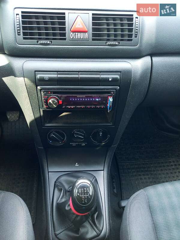 Универсал Skoda Octavia 2006 в Калиновке