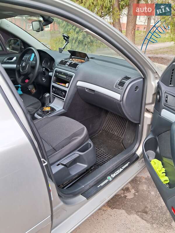 Универсал Skoda Octavia 2011 в Львове