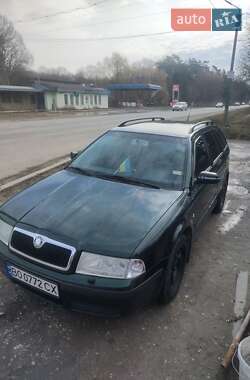 Универсал Skoda Octavia 2003 в Чорткове