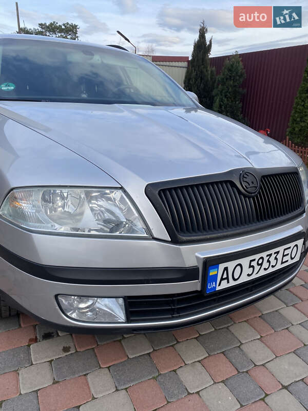 Универсал Skoda Octavia 2006 в Ужгороде