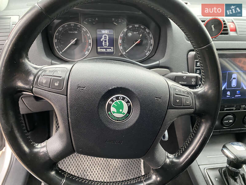 Универсал Skoda Octavia 2006 в Ужгороде