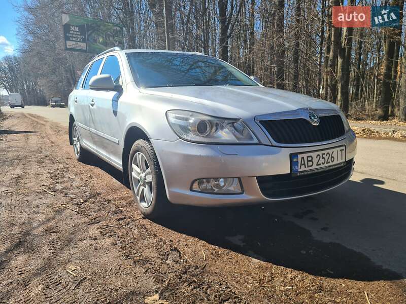 Универсал Skoda Octavia 2012 в Виннице