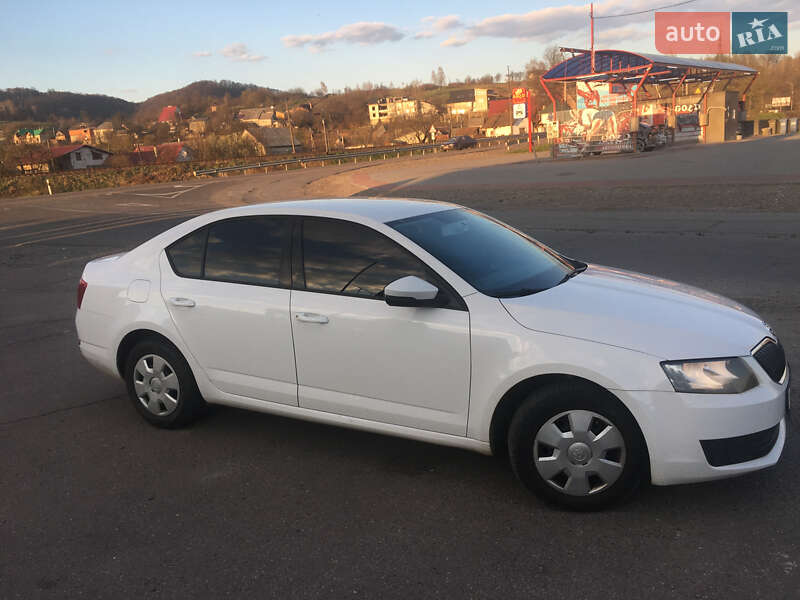 Лифтбек Skoda Octavia 2014 в Хусте