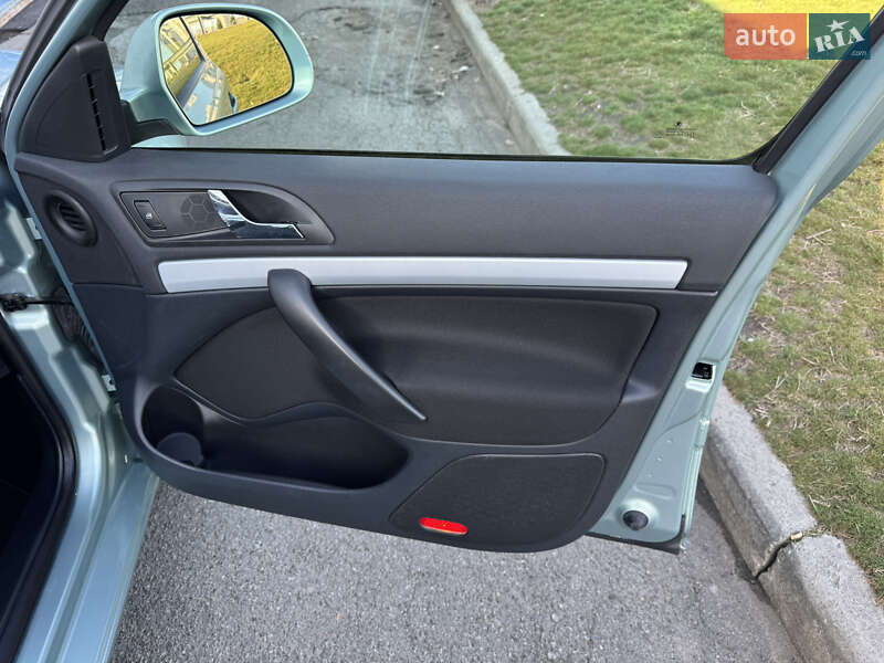 Універсал Skoda Octavia 2010 в Києві