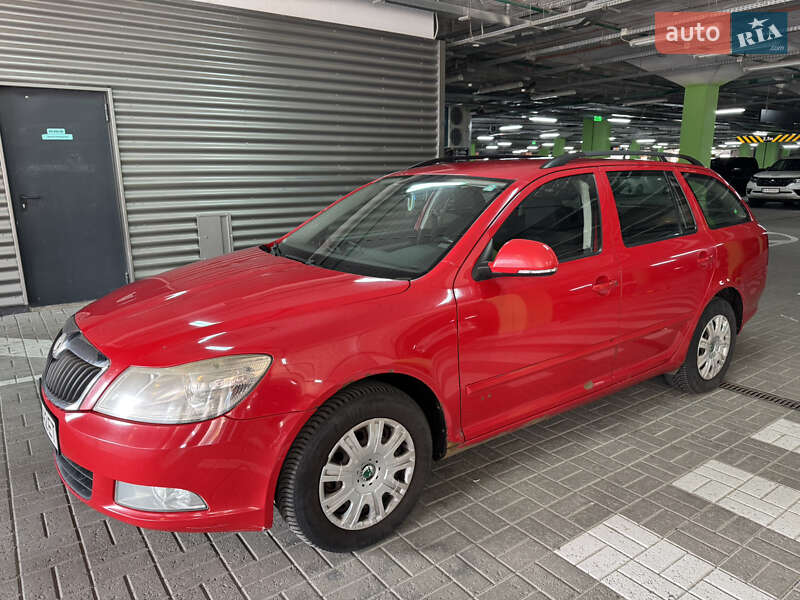 Универсал Skoda Octavia 2010 в Киеве