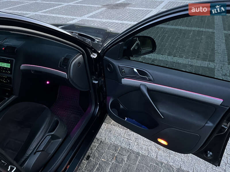 Лифтбек Skoda Octavia 2010 в Пирятине