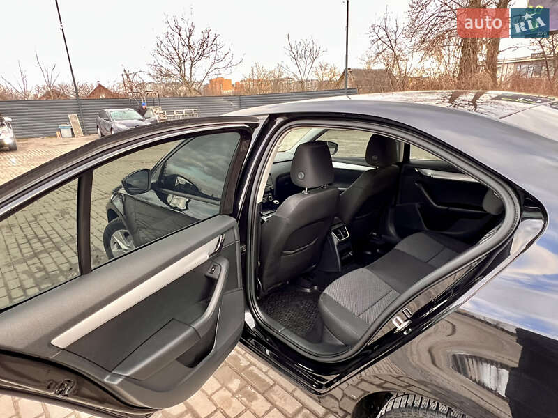 Лифтбек Skoda Octavia 2014 в Ивано-Франковске фото 12 Лифтбек Skoda Octavia 2014 в Ивано-Франковске