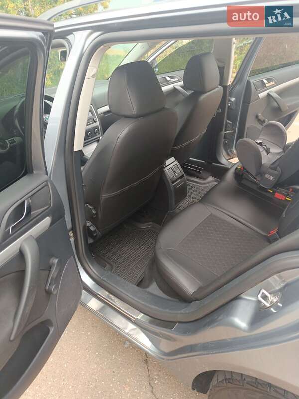 Універсал Skoda Octavia 2013 в Чернігові