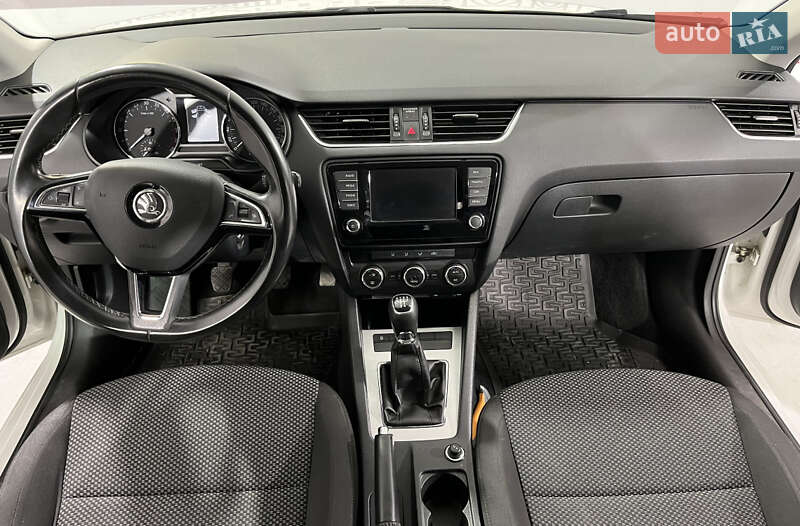 Універсал Skoda Octavia 2016 в Києві