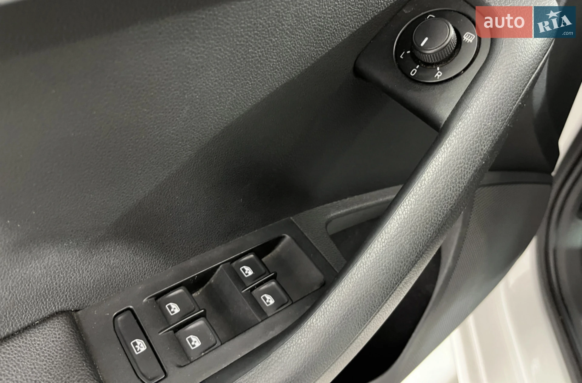 2016 Skoda Octavia - мініатюра 23