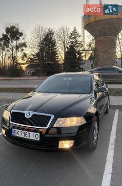 Лифтбек Skoda Octavia 2007 в Ровно