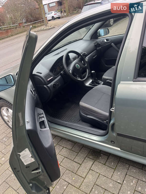 Лифтбек Skoda Octavia 2003 в Тернополе фото 5 Лифтбек Skoda Octavia 2003 в Тернополе