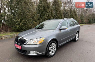 Универсал Skoda Octavia 2012 в Ровно