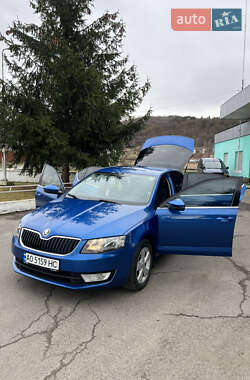 Лифтбек Skoda Octavia 2014 в Тячеве