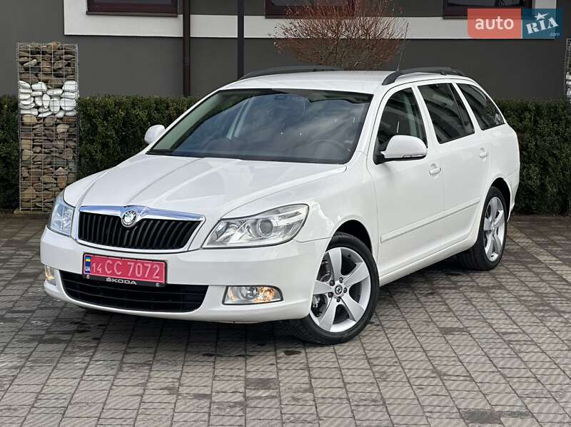 Универсал Skoda Octavia 2011 в Стрые