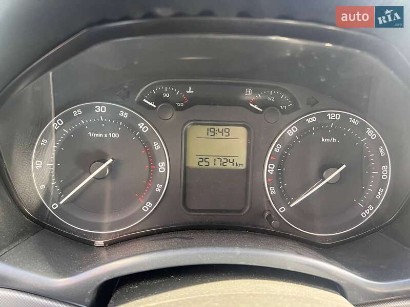 Лифтбек Skoda Octavia 2006 в Первомайске