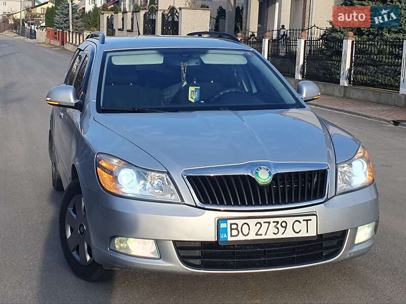 Універсал Skoda Octavia 2009 в 