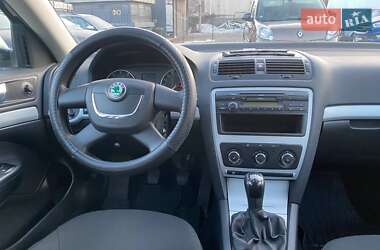 Универсал Skoda Octavia 2010 в Каменском