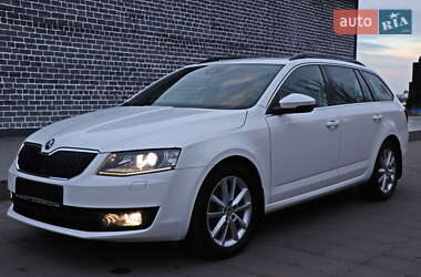 Универсал Skoda Octavia 2015 в 