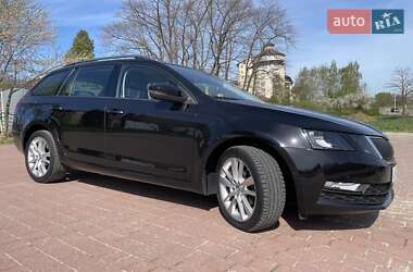 Універсал Skoda Octavia 2017 в 