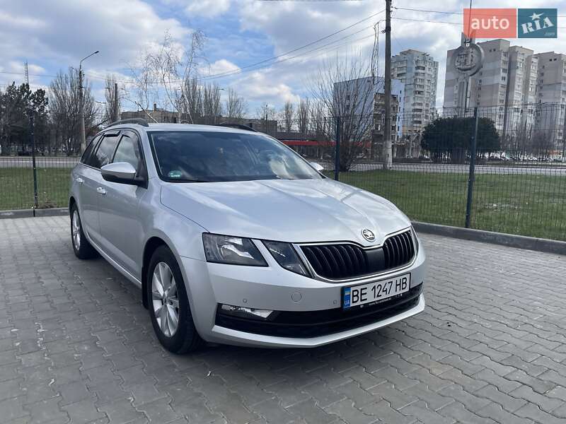 Универсал Skoda Octavia 2019 в Николаеве