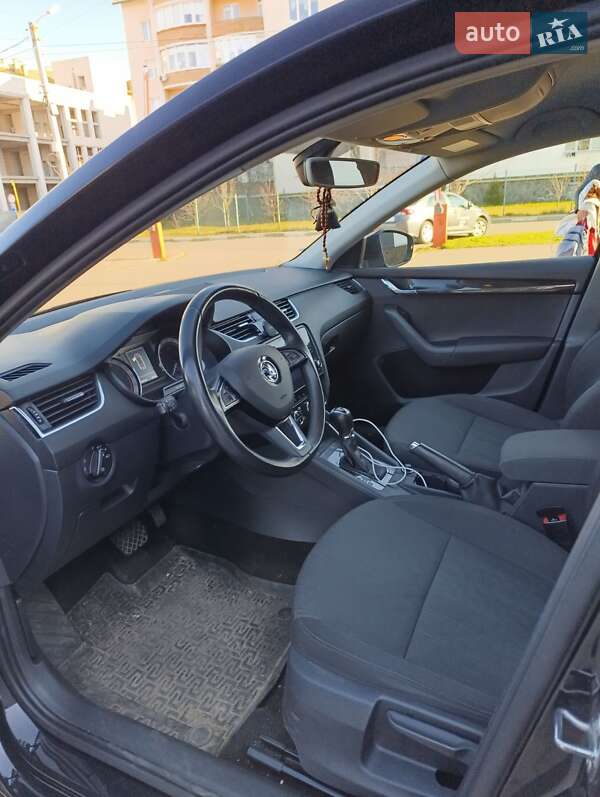 Универсал Skoda Octavia 2018 в Стрые