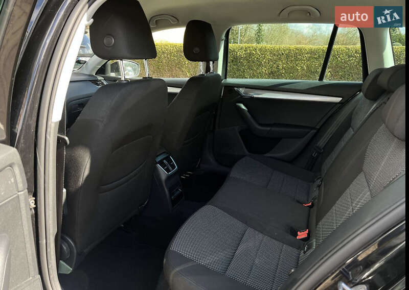 Універсал Skoda Octavia 2016 в Рівному