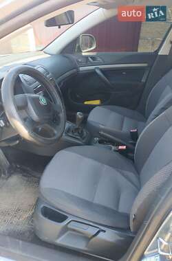 Универсал Skoda Octavia 2011 в 