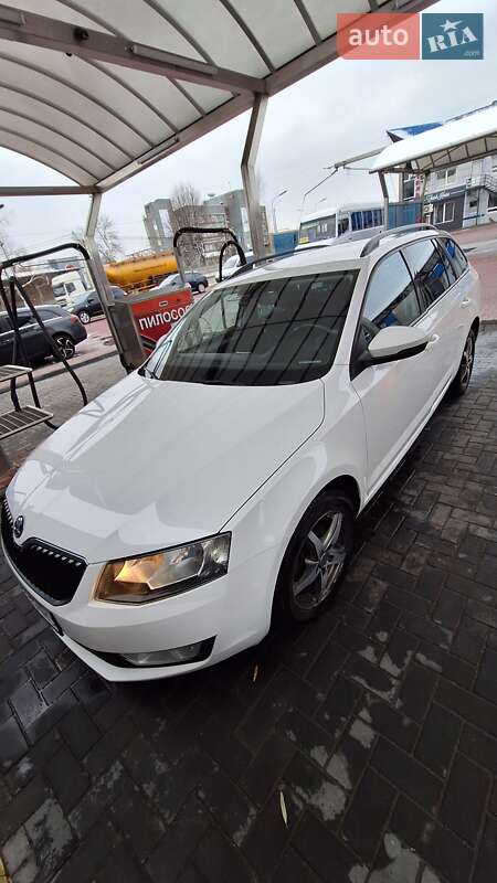Универсал Skoda Octavia 2013 в 