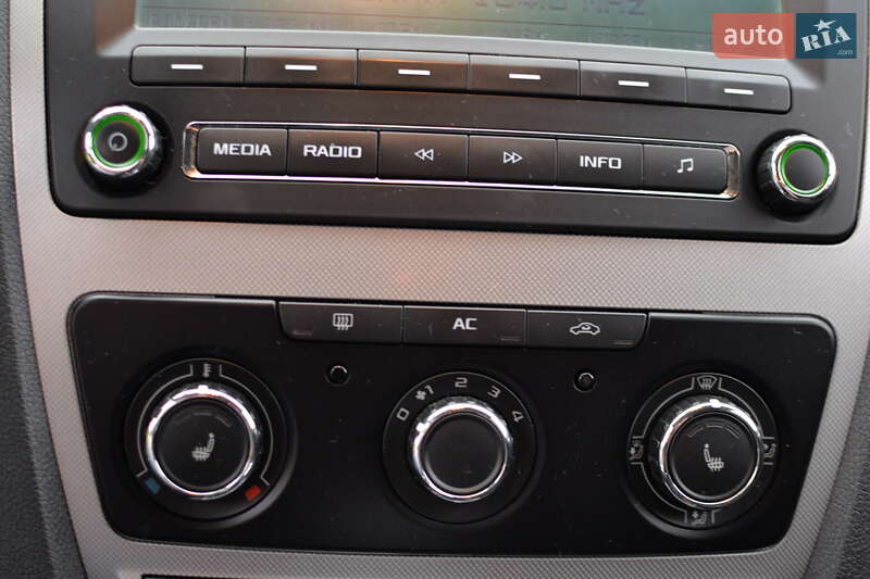 Лифтбек Skoda Octavia 2011 в Киеве фото 29 Лифтбек Skoda Octavia 2011 в Киеве