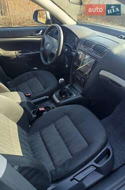 Лифтбек Skoda Octavia 2009 в 