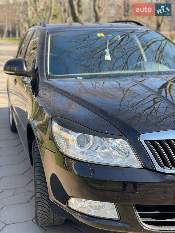 Универсал Skoda Octavia 2009 в Одессе
