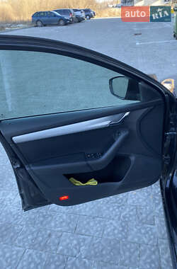 Лифтбек Skoda Octavia 2014 в 